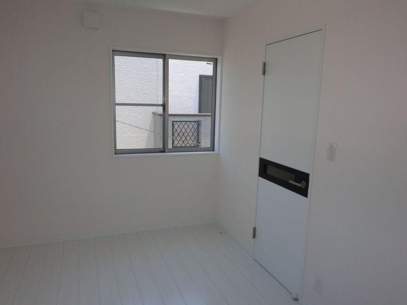 Living. Interior doors of stylish design