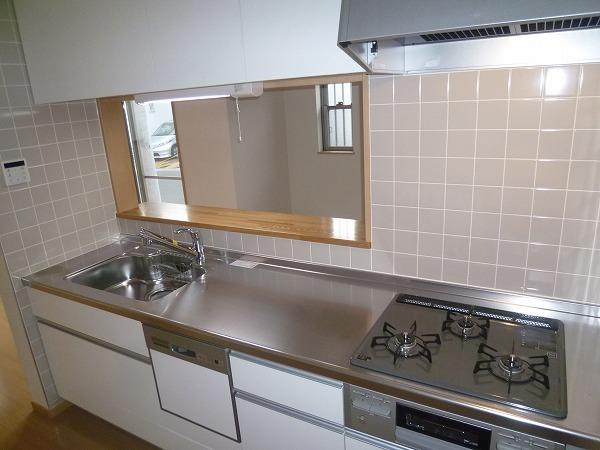 Kitchen. 2013 March 16 shooting Building 3