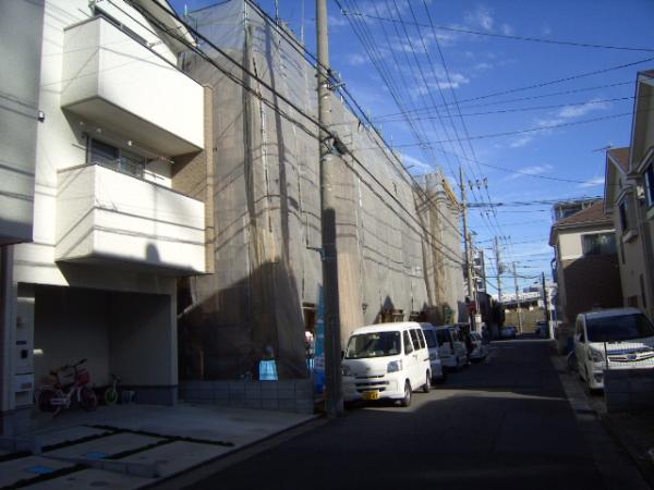 Local appearance photo