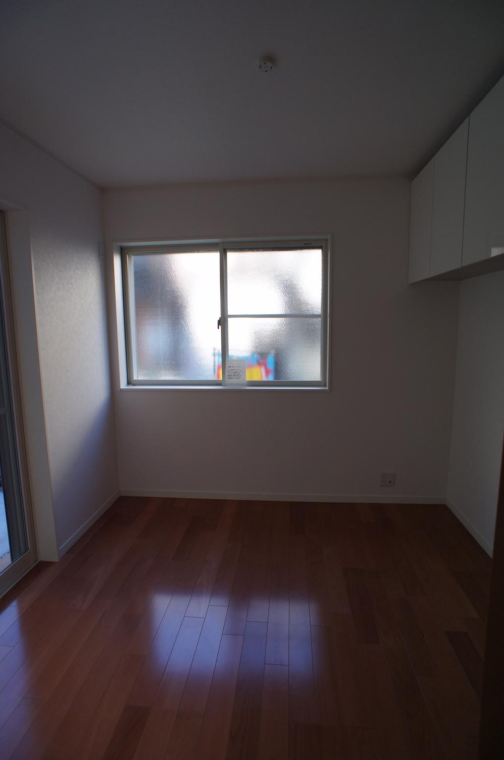 Non-living room. The first floor of the living room