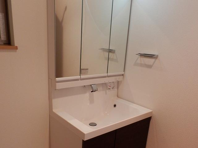 Same specifications photos (Other introspection). The company specification example Washroom