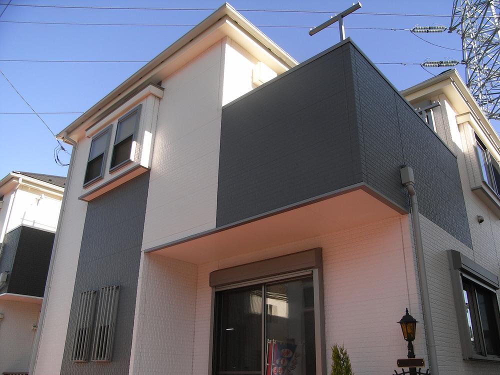 Local appearance photo. Site 100 sq m more than! Is a two-story 4LDK and spacious!