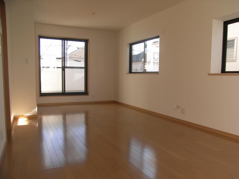 Living. 16 Building: Indoor (December 2013) Shooting