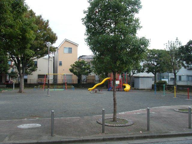 park. 30m to Higashikokura park