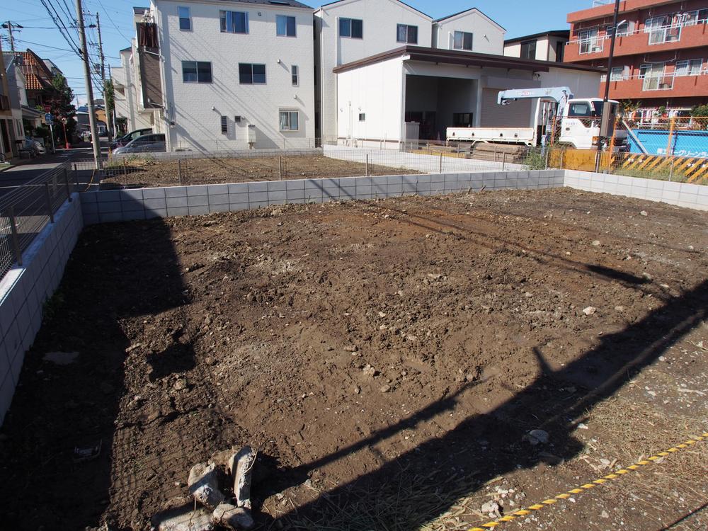 Local appearance photo. E ~ F Building site (November 2013) Shooting