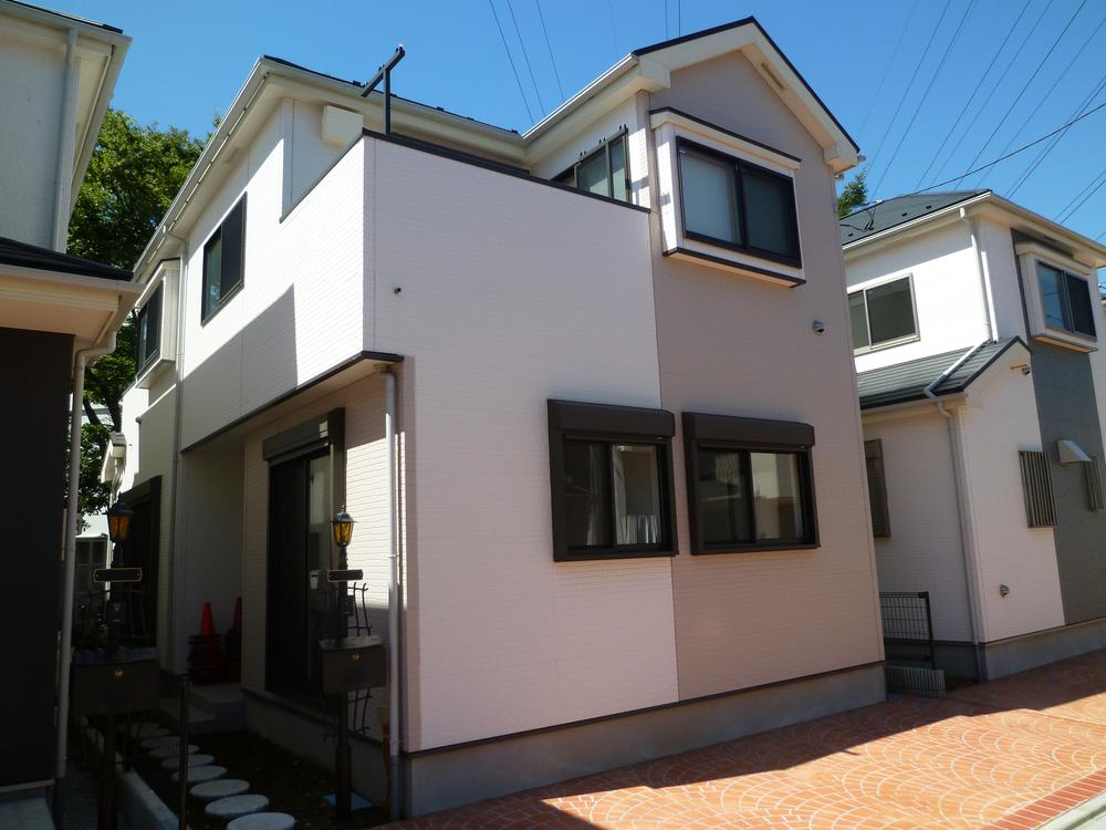 Local appearance photo. Building appearance