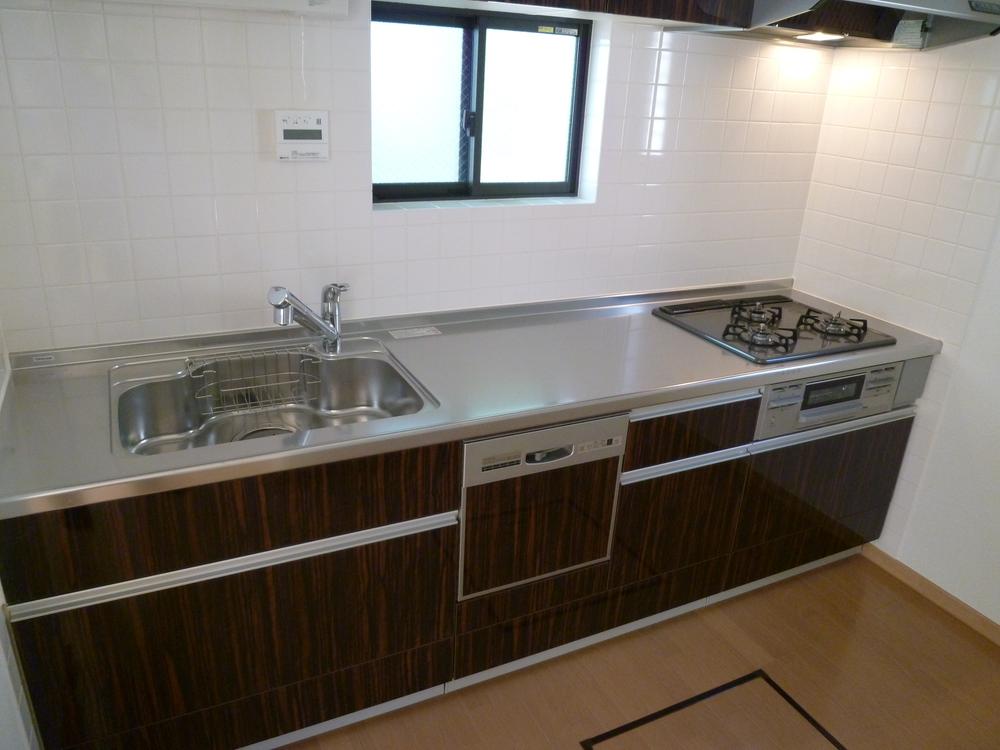 Kitchen. System kitchen