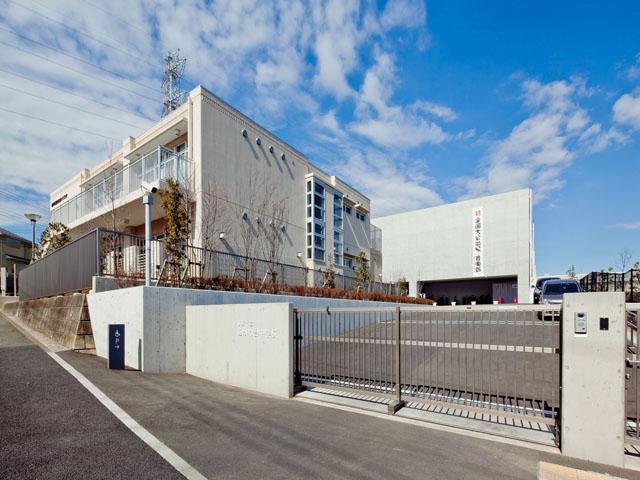 Junior high school. 1100m to the Kawasaki Municipal Miyuki junior high school