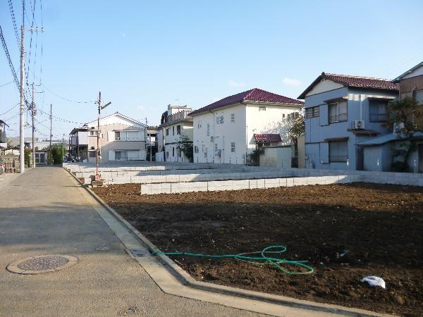 Other local. Local land photos, including front road