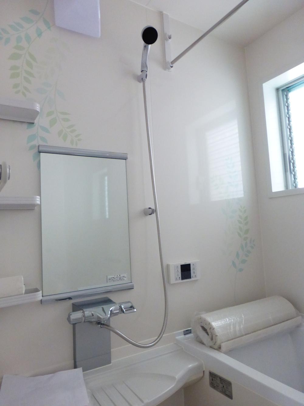 Bathroom. A Building Indoor (July 6, 2013) Shooting