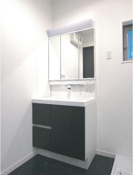 Same specifications photos (Other introspection). It will be in the same specification