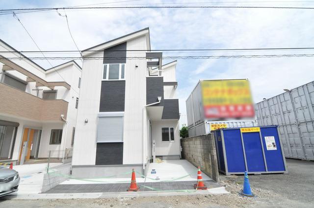 Local photos, including front road