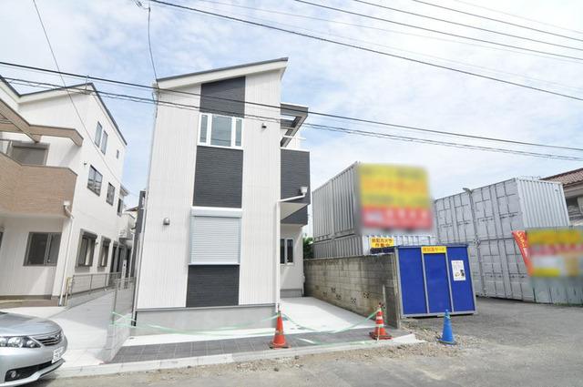 Local photos, including front road