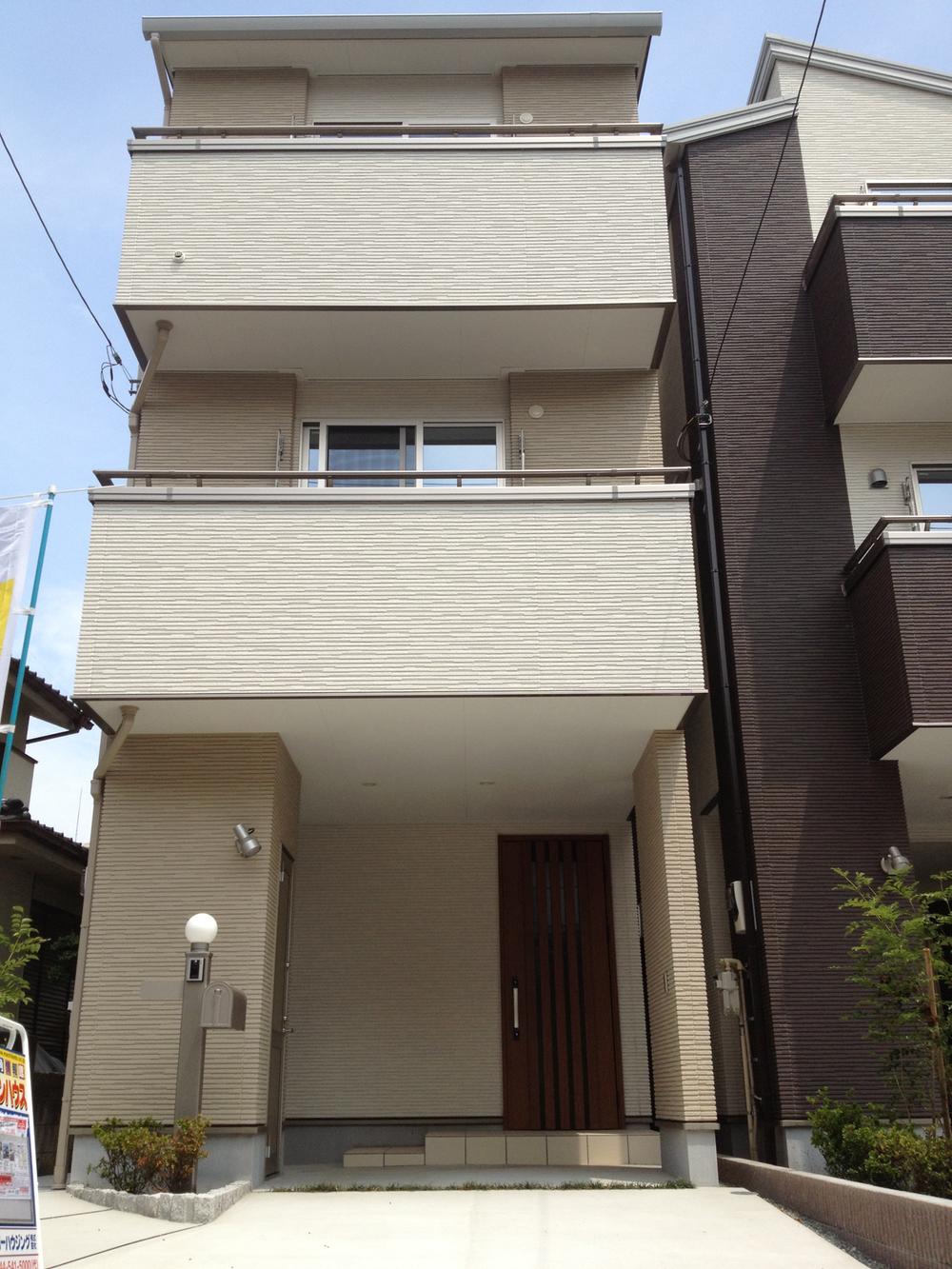 Local appearance photo. Local (July 2013) Shooting