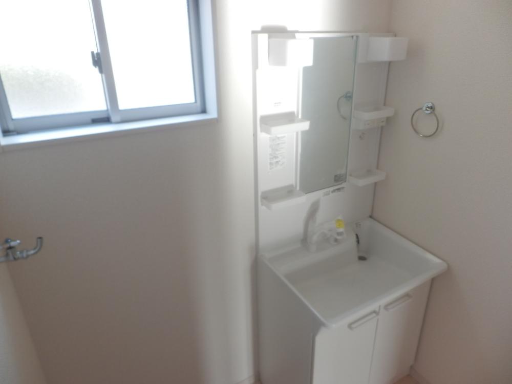 Same specifications photos (Other introspection). Washroom The company specification example It is with storage of easy all-slide type that take out things in the back