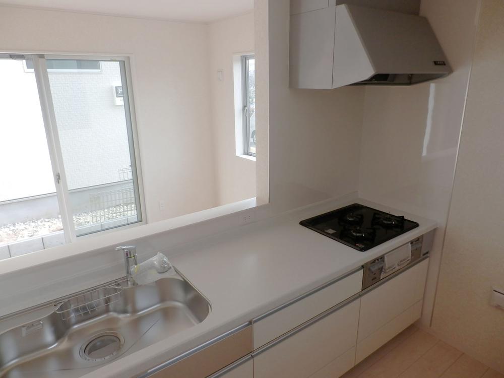 Same specifications photo (kitchen). kitchen The company specification example Building 3 is face-to-face type All building, Water filter, There hanging cupboard storage