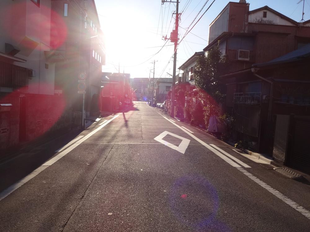 Local photos, including front road. Local (12 May 2013) Shooting