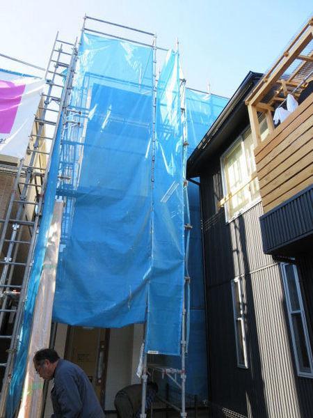 Local appearance photo. Local (12 May 2013) Shooting