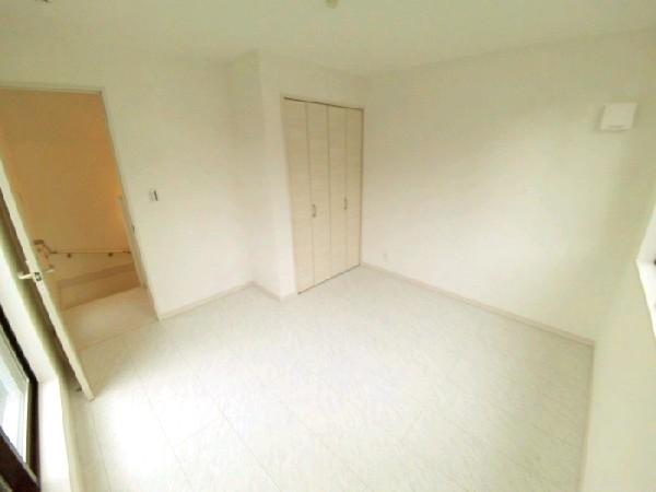 Non-living room. Western-style Komu pointing of room sunshine than