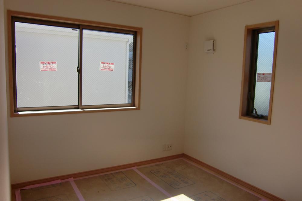 Non-living room. Indoor (10 May 2013) Shooting