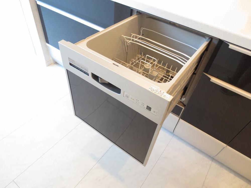 Security equipment. The busy mom, Very glad dishwasher!