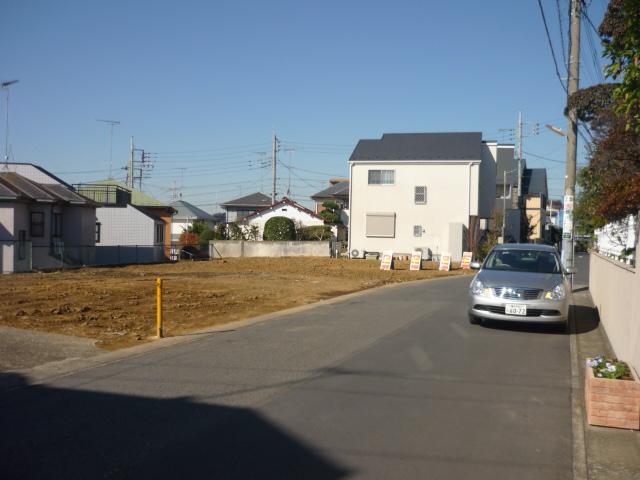 Local appearance photo. Local (11 May 2013) Shooting