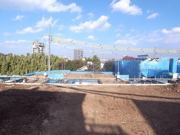 Local appearance photo. Living environment there is also a location and bus service of walking distance from the station is good!