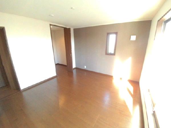 Non-living room. Western-style Komu pointing sunshine