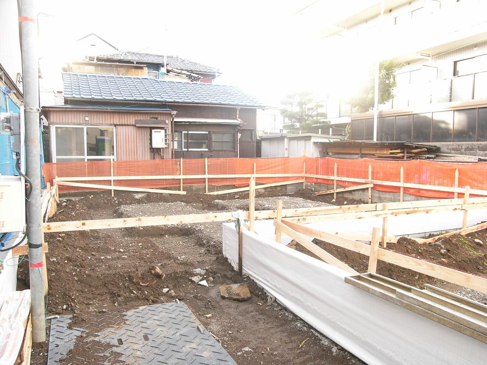 Local appearance photo. 3 is a newly built single-family story 4LDK! Local (09 May 2013) Shooting