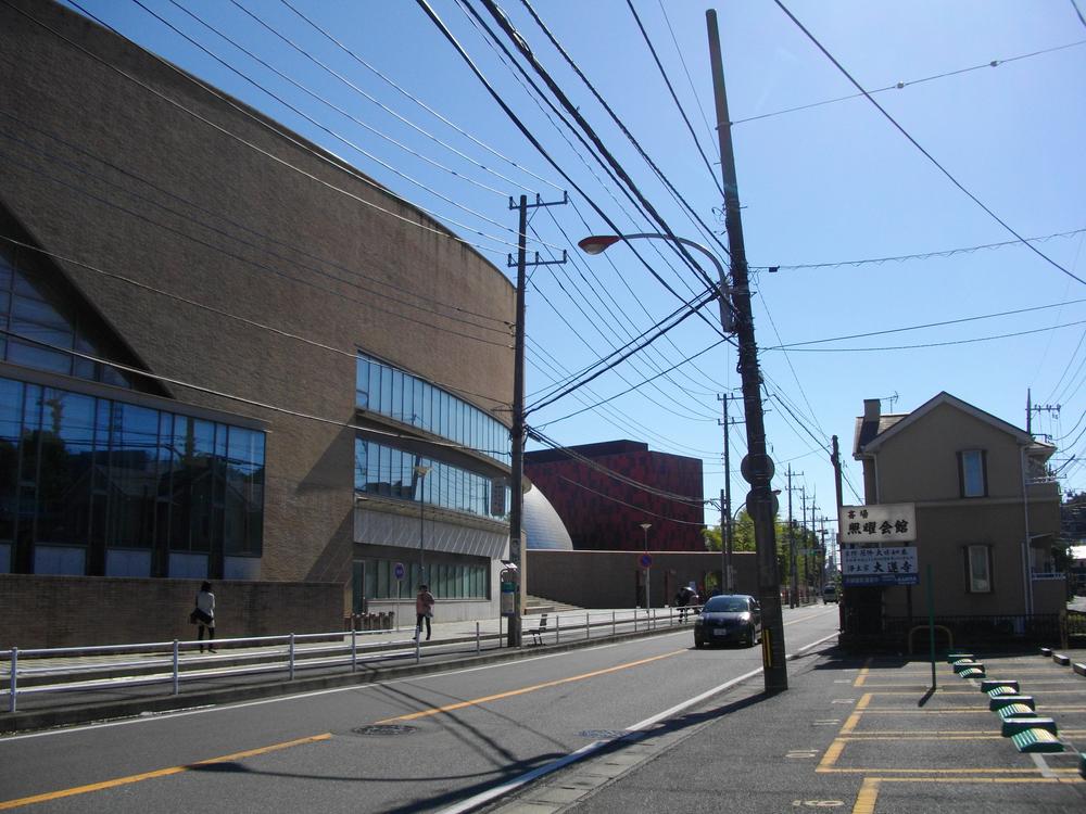 Streets around. 500m to Senzoku