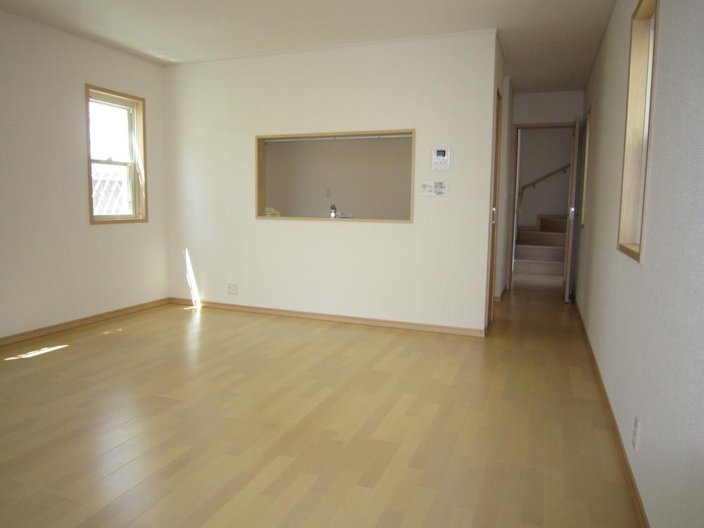 Living. Pat layout of furniture