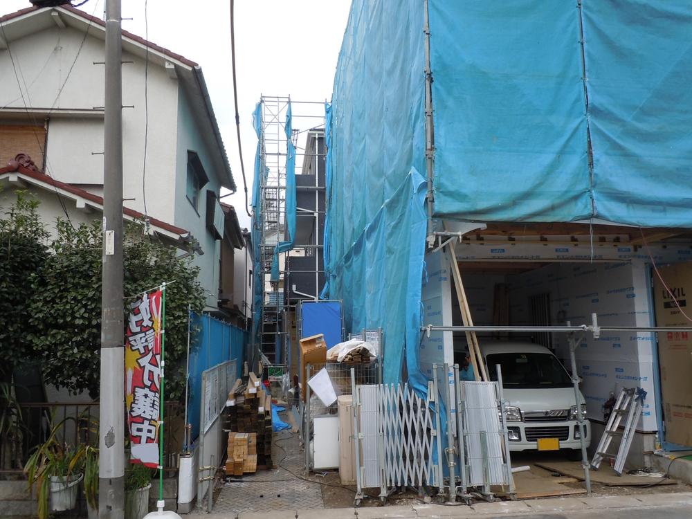 Local appearance photo. Local (20 November 11) shooting