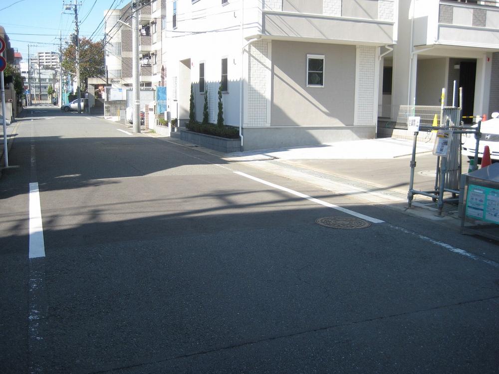 Local photos, including front road. It will be the local front road.