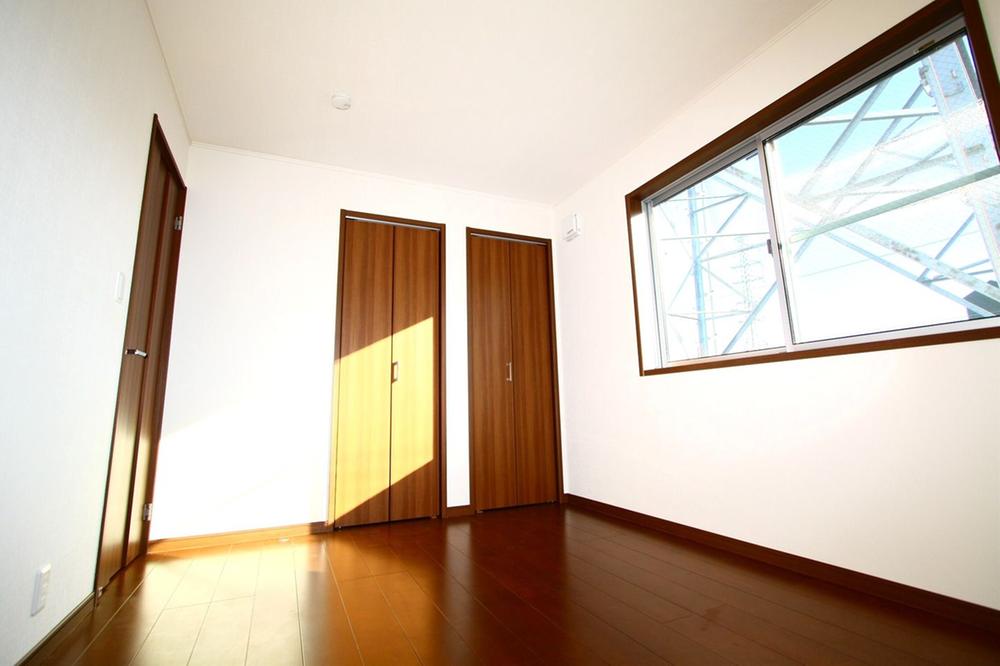 Non-living room. 3 will be the third floor Western-style shooting of Building.