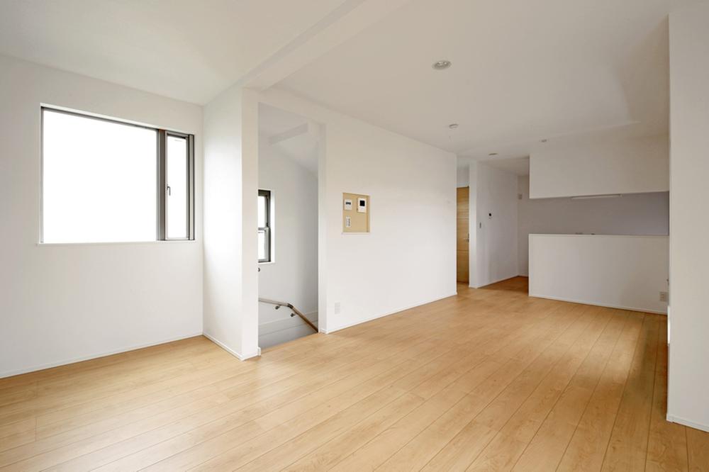 Same specifications photos (living). Similar properties Photos