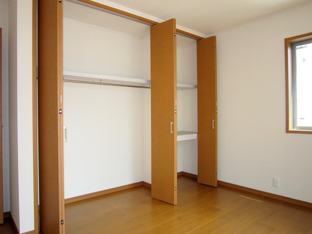 Receipt. It is necessary and sufficient also housed. (7 Building)