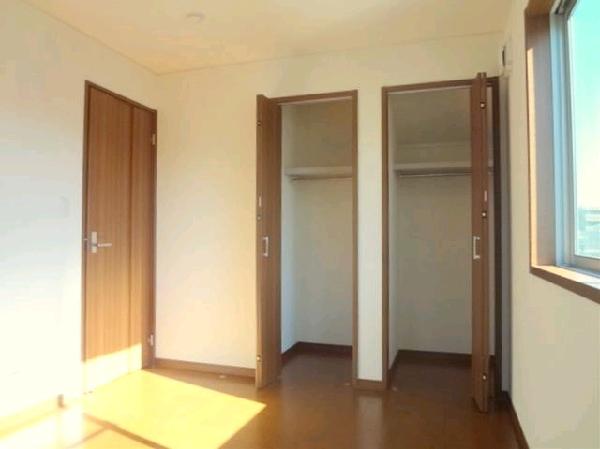 Non-living room. Western-style 6 Pledge