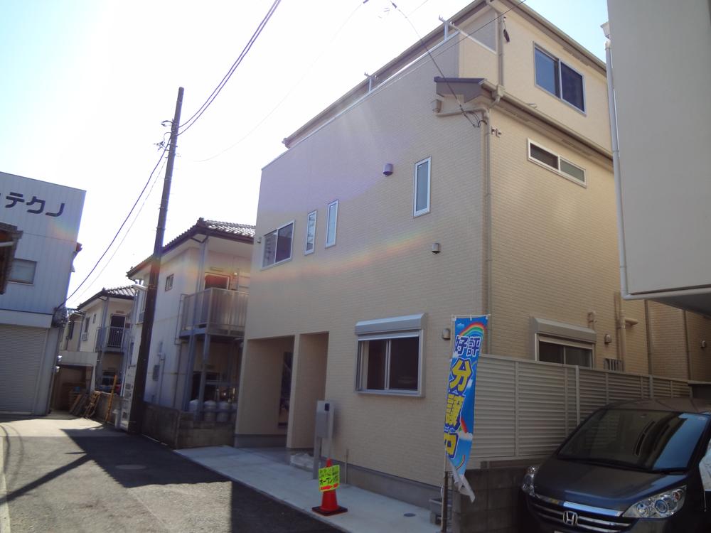 Local appearance photo. Local (February 2013) Shooting