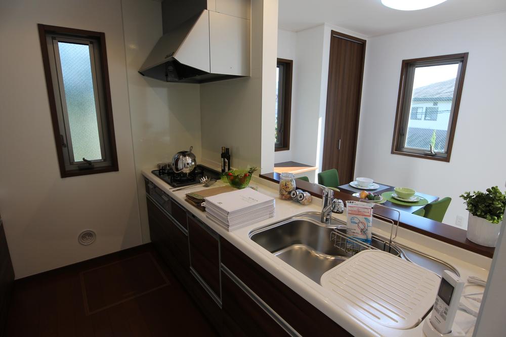 Kitchen.  [Indoor shooting]  1 Building 46,800,000 yen Counter Kitchen ・ With dishwasher ・ Cup with board