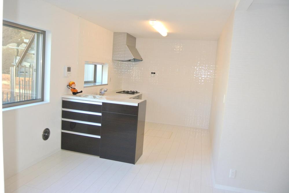 Kitchen. Space enough kitchen