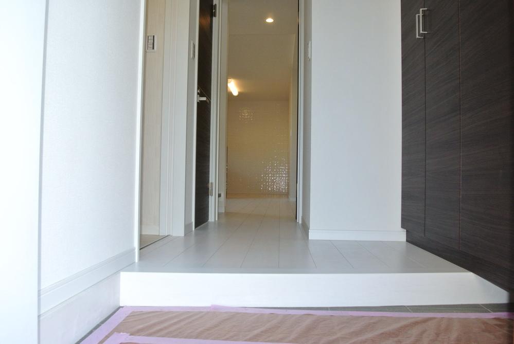 Entrance. Storage is abundant and spacious entrance