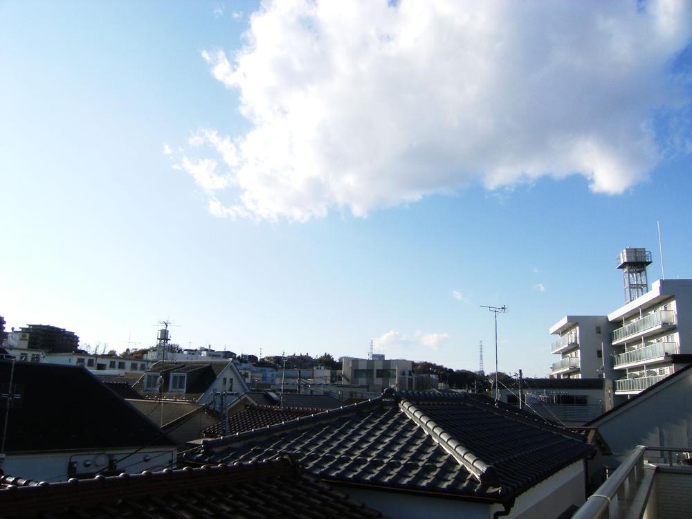 View photos from the dwelling unit. View from the site (December 14, 2013) Shooting