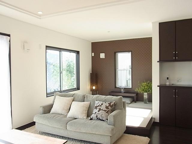 Living. 8 Building room (November 2013) Shooting