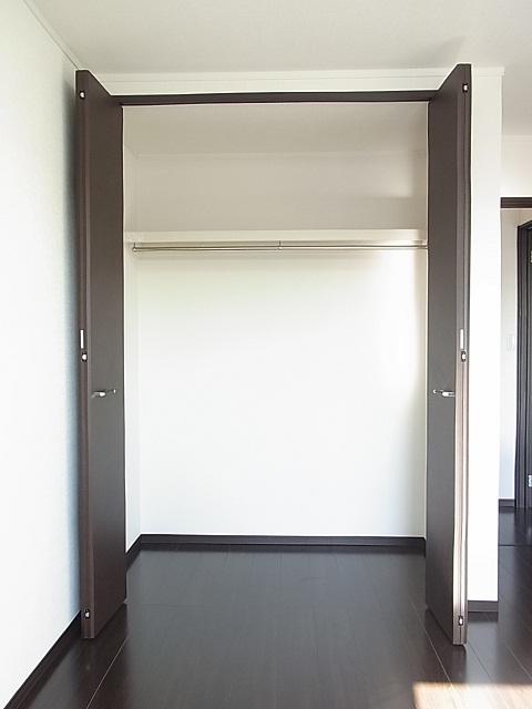 Receipt. 8 Building room (November 2013) Shooting