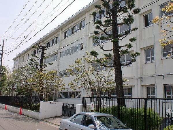 Junior high school. Higashitachibana until junior high school 2000m Higashitachibana 2000m up to junior high school