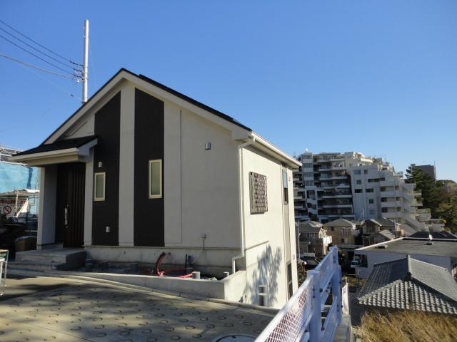 Local appearance photo. Local (12 May 2013) shooting 9 Building