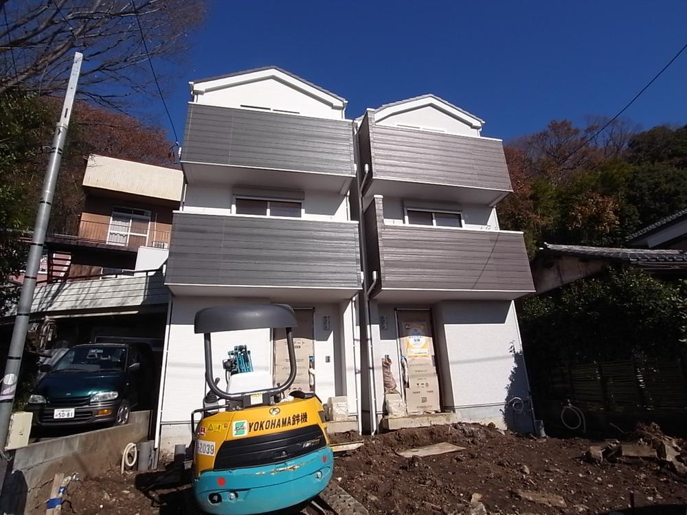 Local appearance photo. Neighboring land Thank open feeling missing in two buildings both. Local (12 May 2013) Shooting