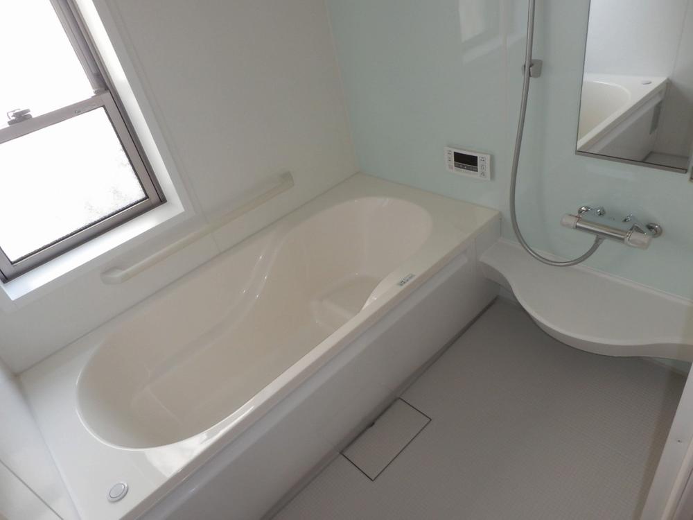 Bathroom. Indoor (November 18, 2013) Shooting