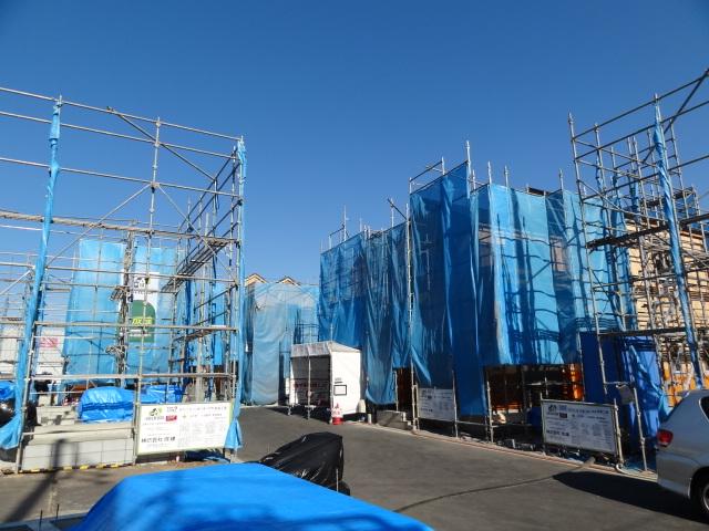 Local appearance photo. Local (12 May 2013) Shooting