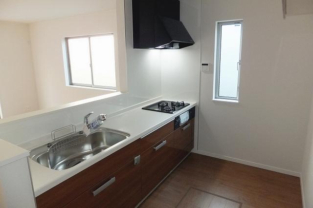 Kitchen. Indoor (December 6, 2013) Shooting